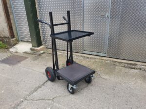 Equipment transport trolley